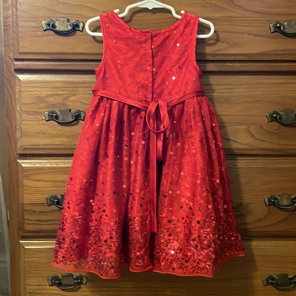 PRINCESS FAITH girls red formal sequin poofy dress Size 4T - Picture 4 of 6